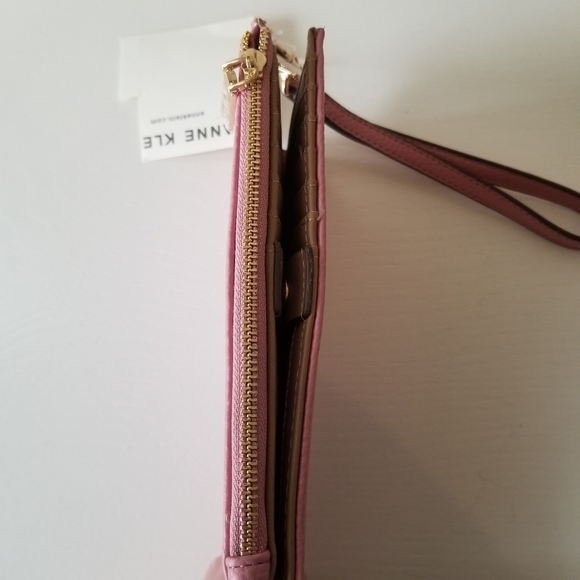 Anne Klein Pink Bi-fold Wallet Wristlet - Picture 4 of 9